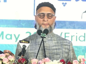Owaisi Says If Roadside Namaz Is Wrong, Ban All Religious Processions Too | ACTPnews