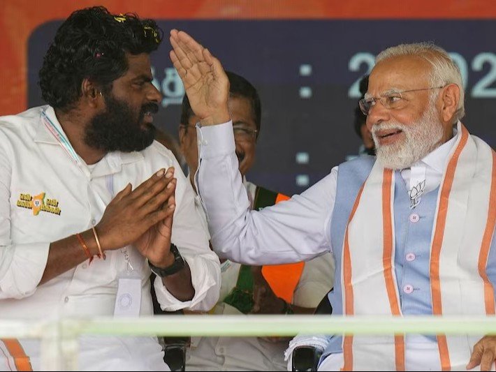 पीएम नरेंद्र मोदी के साथ के. अन्नामलाई। (फाइल फोटो) - Dainik Bhaskar