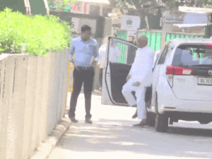 Punjab chandigarh news cong leader change rs 1000 women account doctor dead club sealed | ACTPnews
