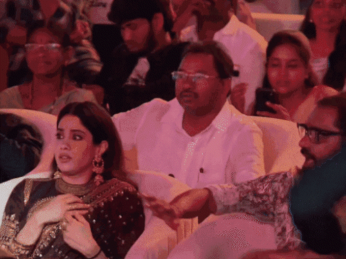 Ram Charan Fan Scare | Janhvi Kapoor Bodyguard Removed