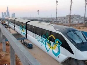 Driverless monorail launched in Egypt at a cost of Rs 26,800 crore | ACTPnews