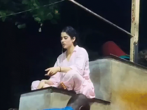 Janhvi Kapoor Peddi Release | Tirupati Visit & Box Office ₹135Cr