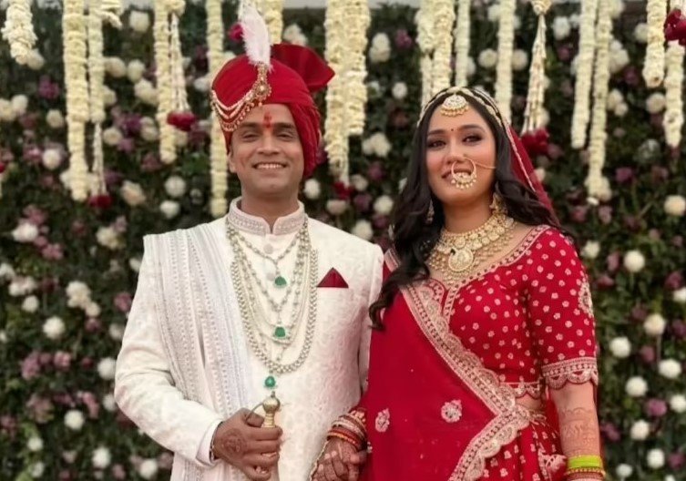 ट्विशा और समर्थ की शादी पिछले साल दिसंबर में हुई थी। इसके बाद से ही विवाद शुरू था।