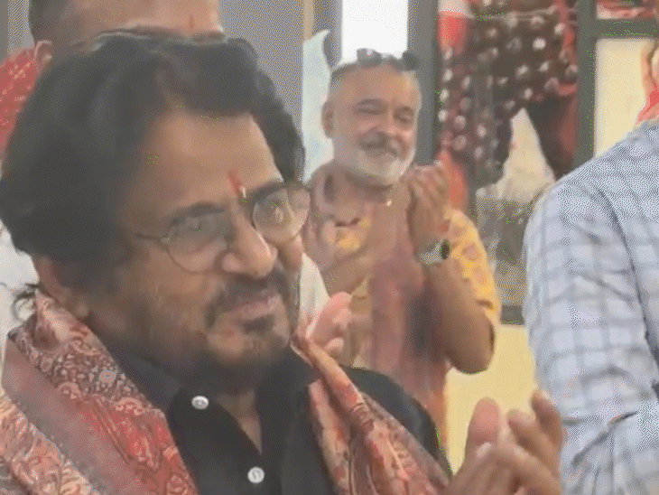 रघुवीर यादव बोले- महंगाई से बुरा हाल सैयां का है:पंचायत सीरीज पर बोले- आधी शूटिंग हो चुकी; बच्चों को थिएटर से जोड़े | ACTPnews