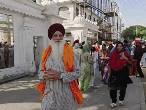 अमृतसर से 541 सिख श्रद्धालुओं का जत्था पाकिस्तान रवाना:ऐतिहासिक गुरुधामों के करेंगे दर्शन; गुरु अर्जन देव जी के शहीदी दिवस को लेकर उत्साह | ACTPnews