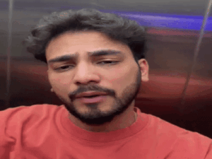 एल्विश यादव ने खरगोश जनता पार्टी बनाई:लिखा- सबका विकास गाजर के साथ, कॉकरोच पार्टी वालों से बहस नहीं करता | ACTPnews