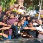 अरबाज खान की कार में जबरन घुसा शख्स:सुरक्षाकर्मियों ने खींचकर बाहर निकाला और पीटा; असहज नजर आए एक्टर | ACTPnews