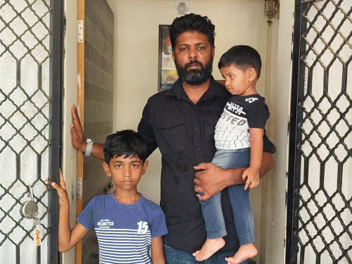 Bangladeshi Woman Deported; gujarati Husband Pleads For Family
