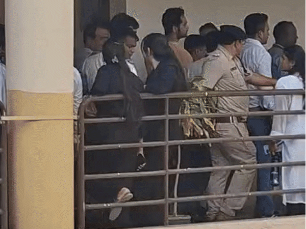 रिटायर्ड जज ने वकीलों से मुलाकात का ज्यादा समय मांगा:गिरिबाला बोलीं- जेल में अखबार चाहिए; ट्विशा के परिजन को मीडिया में बयान देने से रोकें