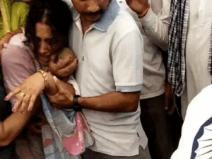 हिमाचल के जवान विशम्बर की पार्थिव देह पैतृक गांव पहुंची:पत्नी ताबूत से लिपटी; दो बेटे और माता-पिता पीछे छूटे, देहरादून में ड्यूटी के दौरान निधन | ACTPnews