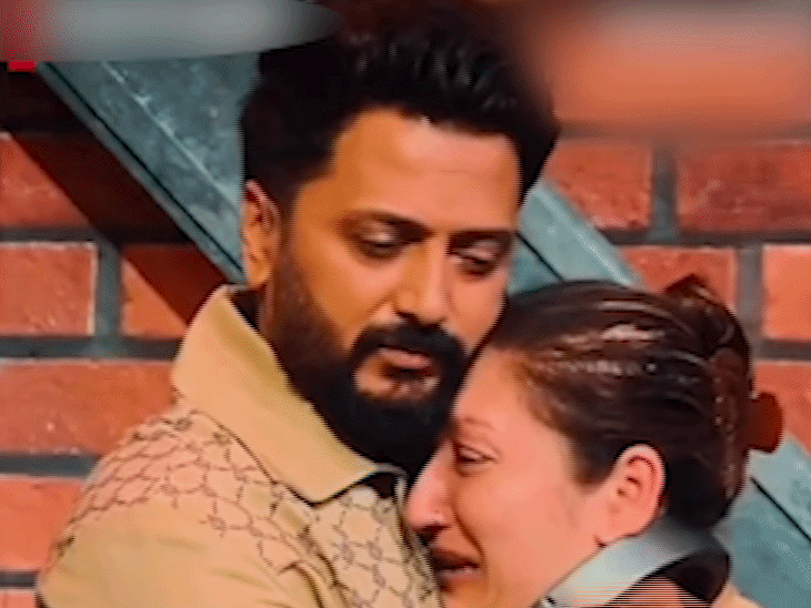 नेटफ्लिक्स के शो लॉकअप-2 में फूट-फूटकर रोईं सुनीता:कहा- सूप कौए के पेशाब जैसा; डायबिटीज है फिर भी भूखी रहीं; शो से निकलने की मांग की | ACTPnews