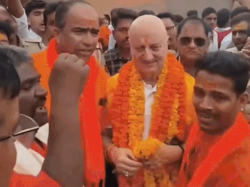 'गलत काम करने वालों की आलोचना होनी चाहिए':अयोध्या में चढ़ावा चोरी पर अनुपम खेर बोले- इससे लोगों की आस्था पर फर्क नहीं पड़ता | ACTPnews