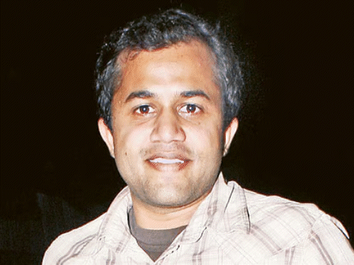 3 इडियट्स के 'चतुर' सोनम वांगचुक के समर्थन में आए:एक्टर ओमी वैद्य बोले- मैं नहीं चाहता कि फुंसुख वांगडू मर जाए, वह जिंदा रहें | ACTPnews