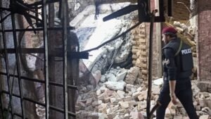 आतंकी हमलों से दहला पाकिस्तान का खैबर पख्तूनख्वा, 3 पुलिसकर्मियों की मौत, 34 घायल | ACTPnews
