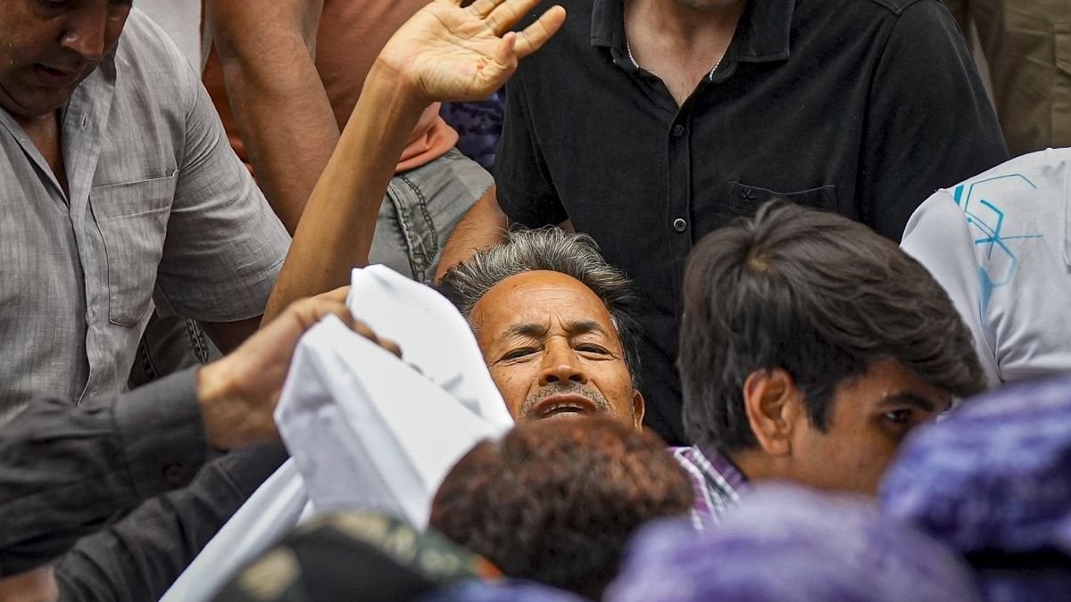 ’20 दिन के अनशन से कमजोर हुए सोनम वांगचुक’, जानें सफदरजंग अस्पताल ने और क्या कहा | ACTPnews