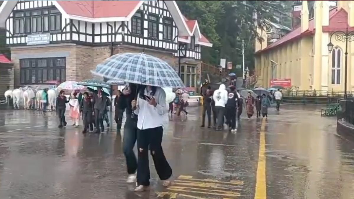 हिमाचल के कई जिलों में अगले 5 दिनों तक भारी बारिश का ऑरेंज और रेड अलर्ट, घर से बाहर नहीं निकलने की सलाह | ACTPnews