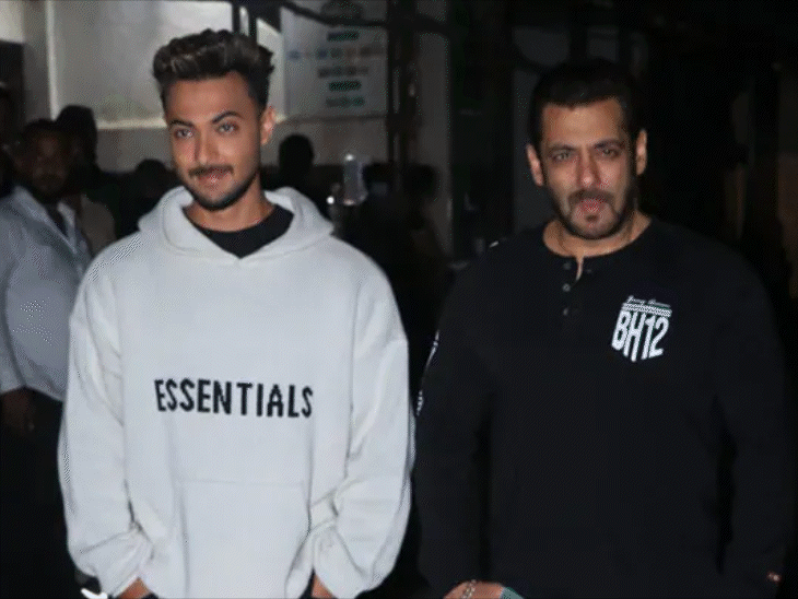 Ayush Sharma, Sonu Sood Condemn Lathicharge