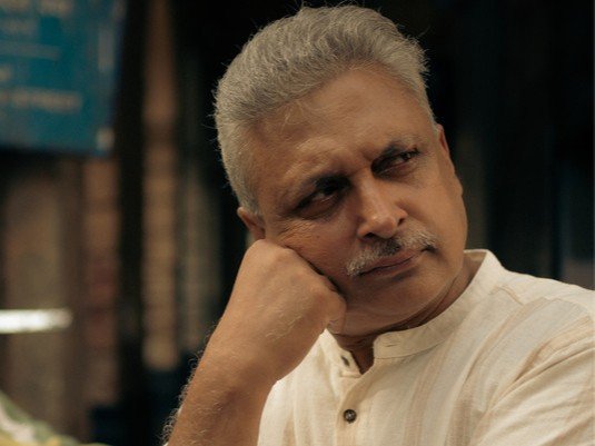 Actor Piyush Mishra Injured | Suffers Hand Fracture After Bathroom Fall | ACTPnews