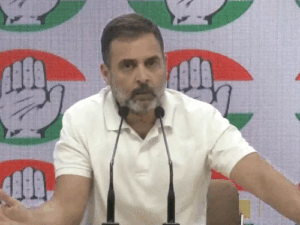 काली पट्टी बांधकर प्रेस कॉन्फ्रेंस करने आए राहुल गांधी:कहा- शिक्षा बजट से ज्यादा नीट पर खर्च करते हैं देशवासी, फिर भी पेपरलीक केस में सजा नहीं | ACTPnews