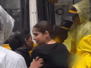Mumbai Police Detains Actress Ayesha Khan | ACTPnews