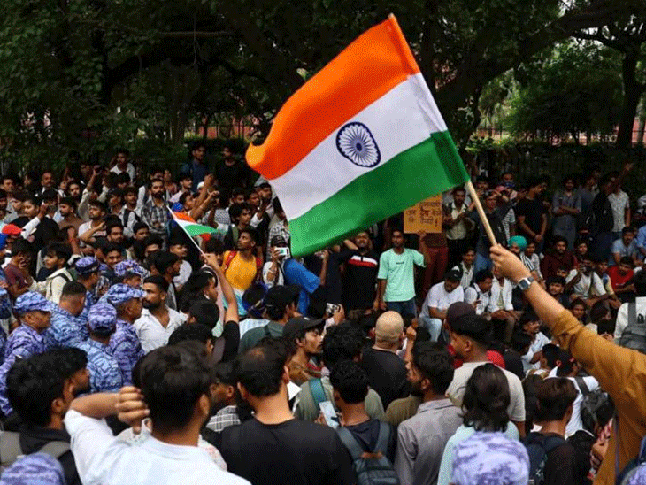 सलमान खान ने लीक पेपर से दी थी परीक्षा:एक्टर बोले- मेरे लिए आता था लीक पेपर; छात्र प्रदर्शन के बीच पुराना वीडियो वायरल | ACTPnews