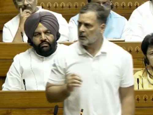 Lok Sabha Controversy | Rahul Gandhi Idiot Remark Kiren Rijiju Demand Apology