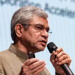 रेलवे के पांच बड़े अफसरों की नौकरी से छुट्टी, लापरवाही बरतने पर जबरन VRS दिया गया | ACTPnews