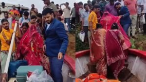 बाढ़ के बीच निकली अनोखी बारात, दुल्हन के घर नाव से पहुंचा दूल्हा; देखें VIDEO | ACTPnews