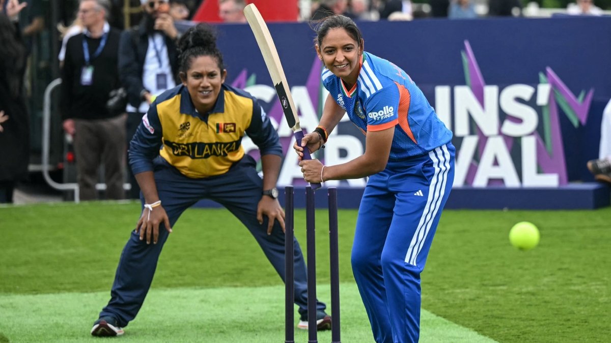 ICC ने जारी की ताजा रैंकिंग, चमारी अटापट्टू ने हासिल की करियर की सर्वश्रेष्ठ रेटिंग, हरमनप्रीत ने भी लगाई छलांग