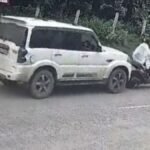 स्कॉर्पियो ने स्कूटी सवार महिला को मारी जोरदार टक्कर, काफी दूर तक घसीटा, CCTV फुटेज आया सामने | ACTPnews