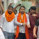 सांसद पप्पू यादव पर चप्पल फेंकने वालों पर फूल बरसाए:बुलंदशहर में खुली जीप में रोड शो निकाला, 'जय श्रीराम' के नारे लगाए | ACTPnews