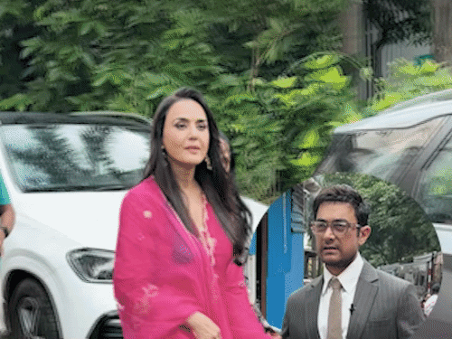 प्रीति की आखिरी रिलीज फिल्म 'भैयाजी सुपरहिट' 2018 में आई थी। - Dainik Bhaskar
