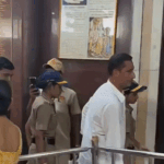 Priyanka Chopra Mumbai Visit | Siddhivinayak Temple Darshan With Malti | ACTPnews