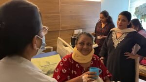 मोबाइल की लत एक्ट्रेस शकीला को पड़ी भारी, गेमिंग और रील्स ने पहुंचाया अस्पताल, करानी पड़ी गर्दन की सर्जरी | ACTPnews