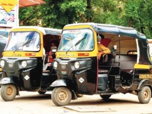 Mumbai Auto Taxi Drivers Marathi Rule | ACTPnews