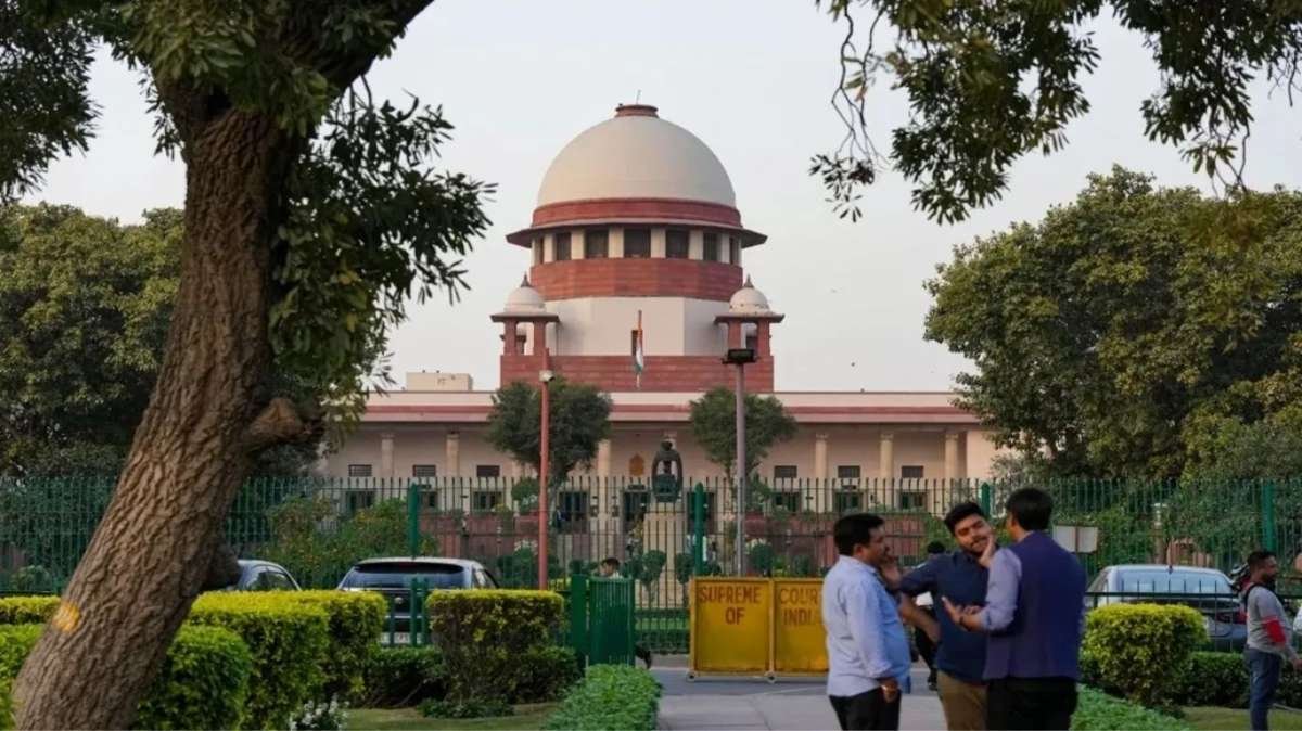 NEET पेपर लीक मामले में सुप्रीम कोर्ट सख्त, NTA परीक्षा व्यवस्था पर उठाए सवाल, केंद्र से मांगा जवाब