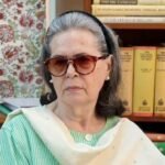 “अपनों को खोने के दर्द ने मुझे राजनीति की दुनिया में ला दिया”, आत्मकथा में सोनिया गांधी ने खोले जीवन के पन्ने | ACTPnews