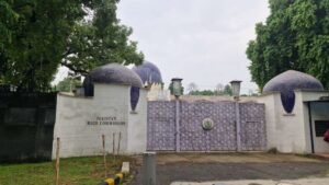पाकिस्तान हाई कमीशन का सुरक्षा घेरा साफ, भारत ने चला दिया बुलडोजर; ‘टिट फॉर टैट’ एक्शन की वजह क्या है? | ACTPnews