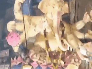 Mumbai Ganesh Idol Accident | Bhuleshwar Raja Statue Collapse Death Update | ACTPnews