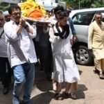कौन हैं कुकू कोहली की बेटी करिश्मा कोहली? रोते-रोते उठाई पिता की अर्थी, विटिलिगो से पीड़ित हसीना हैं कटरीना की बेस्ट फ्रेंड | ACTPnews