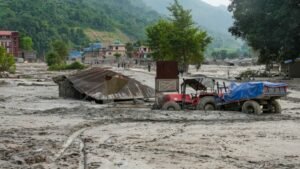 नेपाल बाढ़ से मरने वालों की संख्या 600 से ज्यादा हुई, चीन ने फिर जारी किया ‘तबाही का अलर्ट’ | ACTPnews