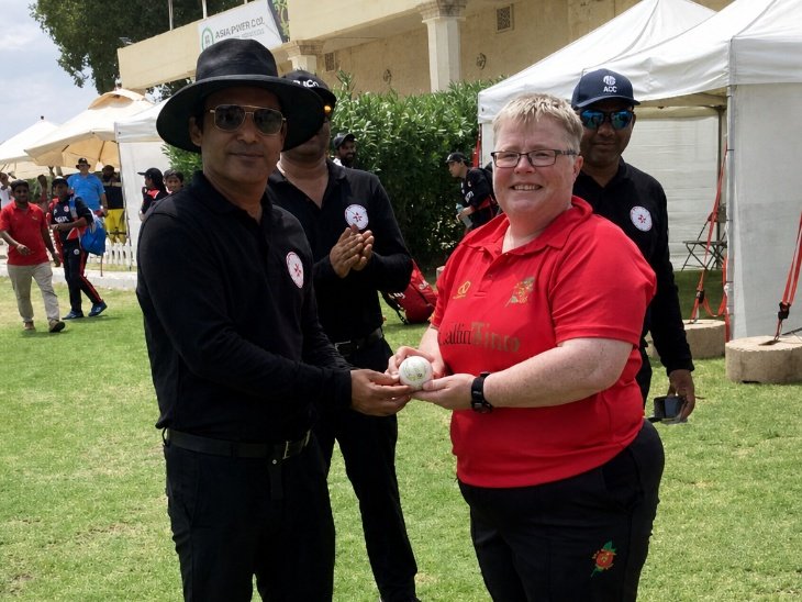 Joan Hicks Oldest Cricketer to Take 5 Wickets