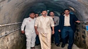तमिलनाडु के मंदिरों में अब स्मार्टफ़ोन लेकर जाने पर पाबंदी, विजय सरकार ने जारी किया आदेश | ACTPnews