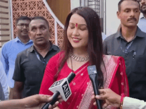 Amruta Fadnavis Statement On Garba | ACTPnews