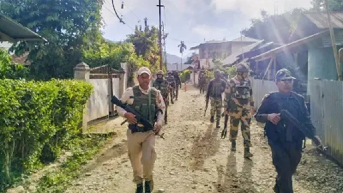 मणिपुर में सुरक्षा बलों की बड़ी कार्रवाई, प्रतिबंधित संगठनों से जुड़े 4 उग्रवादी गिरफ्तार