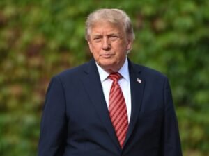 Donald Trump Bans CNN From White House Over Fake News Controversy | ACTPnews