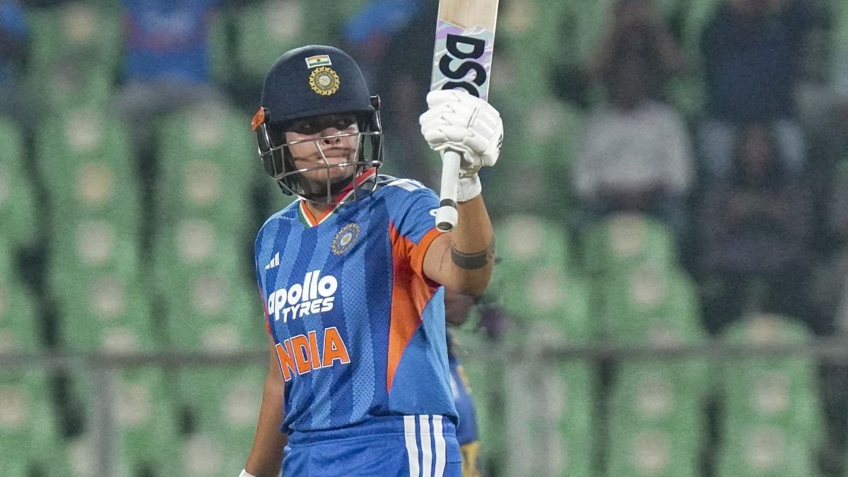 शैफाली वर्मा ने रचा इतिहास, गोल्ड मेडल मैच में तोड़ा लौरा वुलवार्ट का रिकॉर्ड
