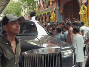 Maithili Thakur Rolls Royce Mumbai Visit | ACTPnews