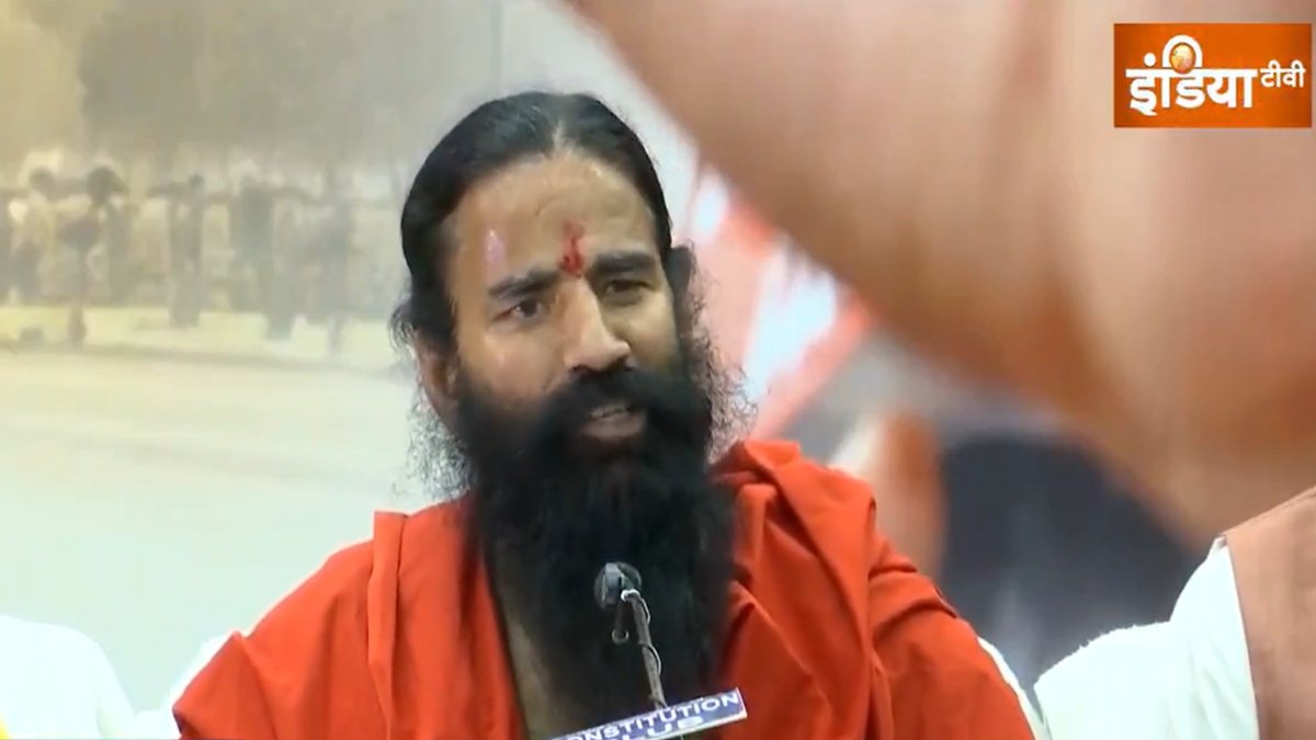 'न पतंजलि घी में मिलावट, न दवाओं पर कभी लगा बैन', प्रेस कॉन्फ्रेंस में स्वामी रामदेव का दावा