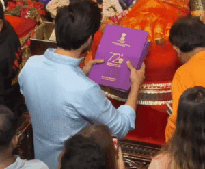 नेशनल अवॉर्ड लेकर लालबागचा राजा पहुंचे कार्तिक आर्यन:अवॉर्ड बप्पा के कदमों में रखा; कहा- ऐसे माहौल में एक्टर बनने का सपना देखा, जहां लोग हंसते हैं | ACTPnews
